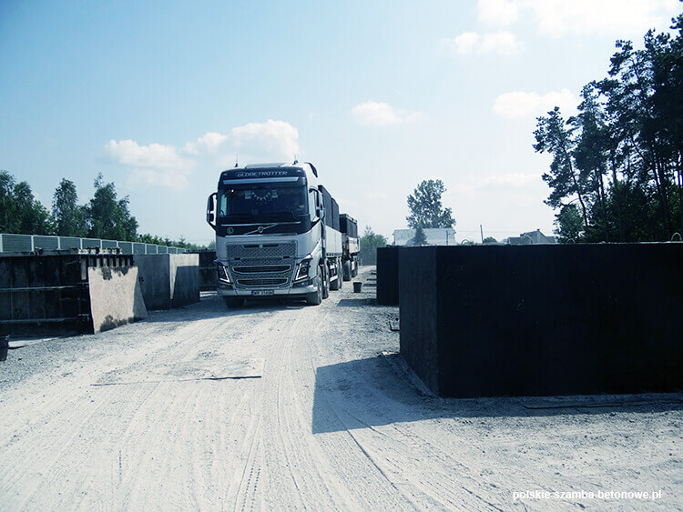 Transport szamb betonowych  w Sokołowie Podlaskim